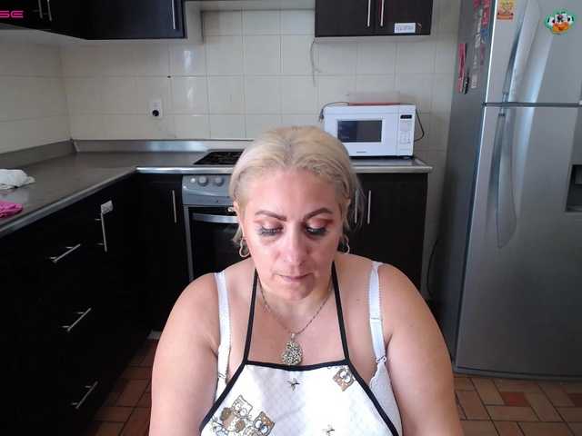 Live sex webcam photo for EelEeNna #273191479