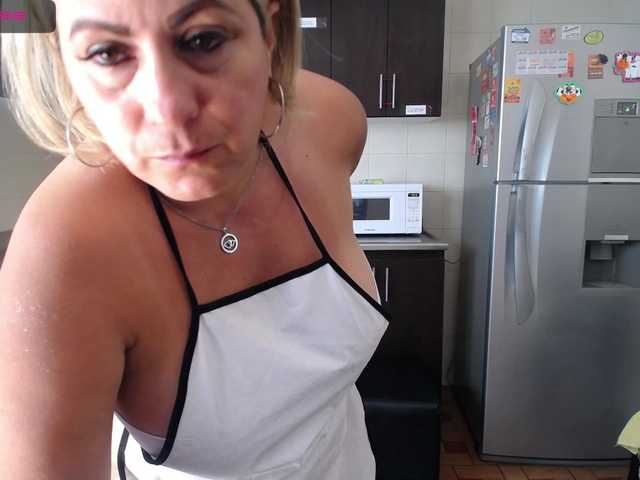 Live sex webcam photo for EelEeNna #273504919