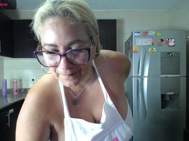 Live sex webcam photo for EelEeNna #273508209