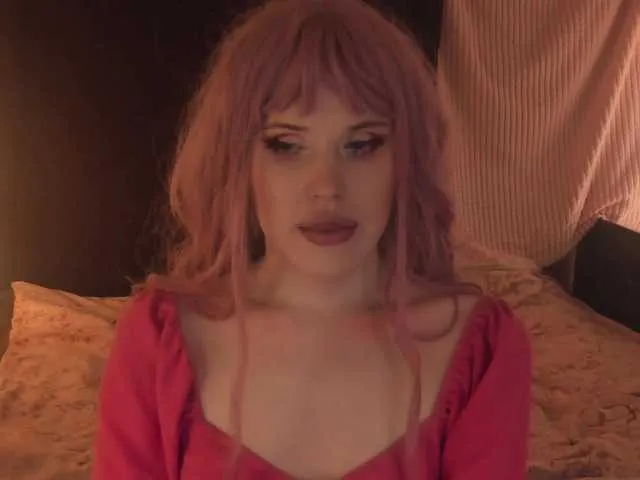 Live sex webcam photo for EffieMur #290474401