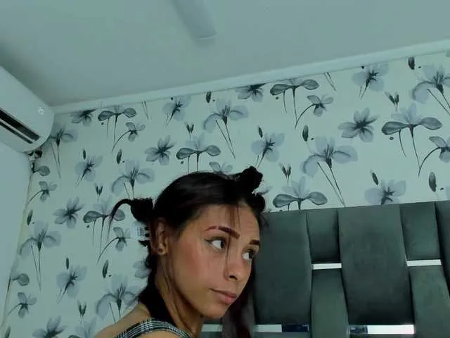 Live sex webcam photo for Ehotloveaxxx #291538704