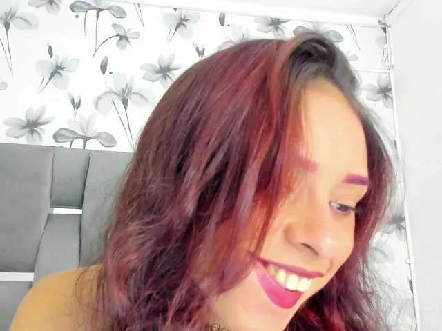 Live sex webcam photo for Ehotloveaxxx #291744255