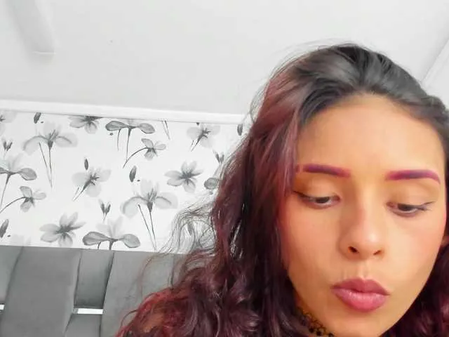 Live sex webcam photo for Ehotloveaxxx #291746286