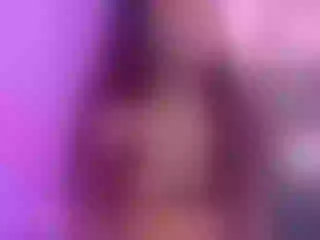 Live sex webcam photo for EileenFox #276206279