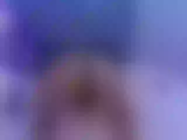 Live sex webcam photo for EileenFox #276433617
