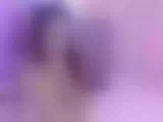 Live sex webcam photo for EileenFox #276497807