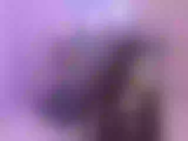Live sex webcam photo for EileenFox #276507174