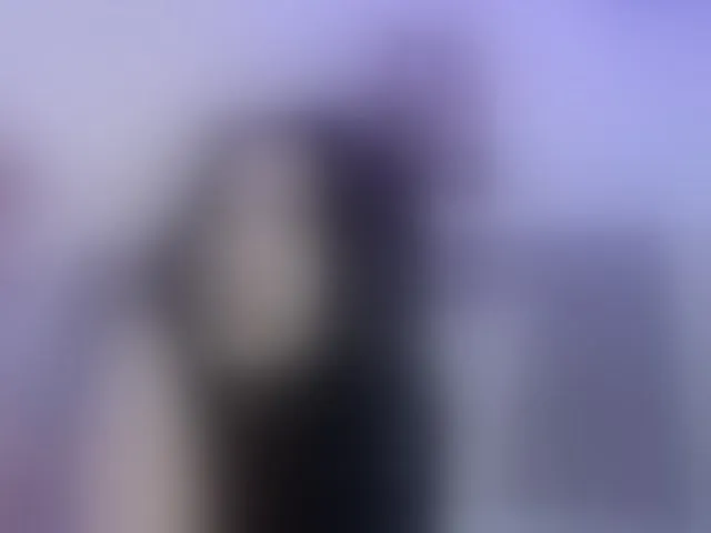 Live sex webcam photo for Eimy-saenzx #293015843