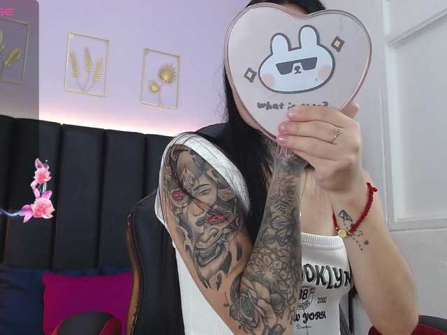 Live sex webcam photo for EimyU #288587303