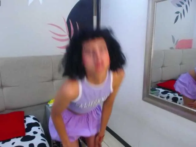 Live sex webcam photo for Eimyflorian #290401568