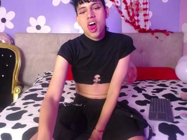 Live sex webcam photo for Eimyflorian #290526849
