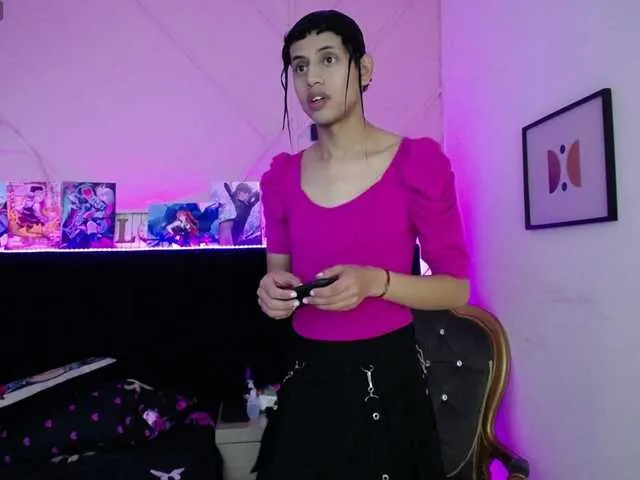 Live sex webcam photo for Eimyflorian #290950627