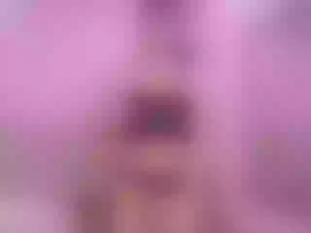 Live sex webcam photo for Eimyflorian #291043342
