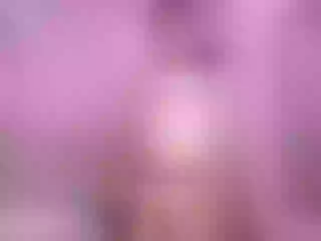 Live sex webcam photo for Eimyflorian #291050652