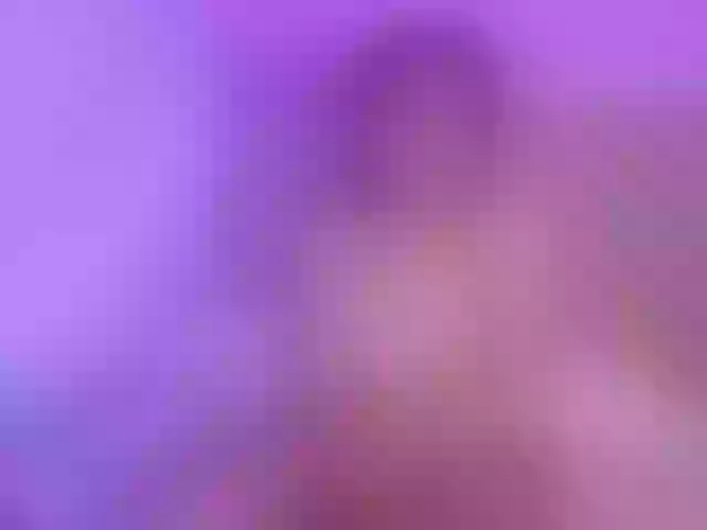Live sex webcam photo for Eimyflorian #291052382