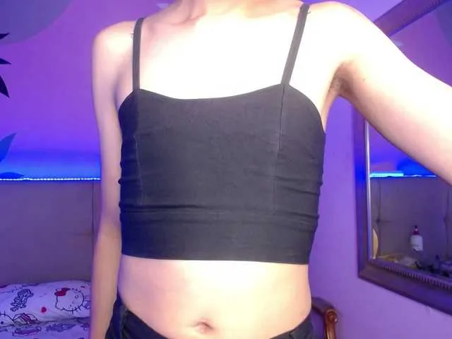 Live sex webcam photo for Eimyflorian #291139489