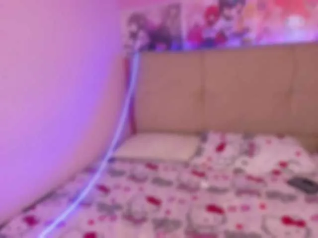 Live sex webcam photo for Eimyflorian #291377250