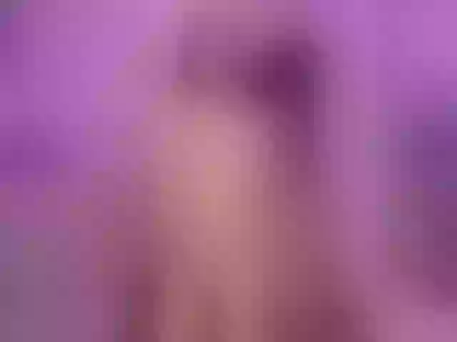 Live sex webcam photo for Eimyflorian #291878902