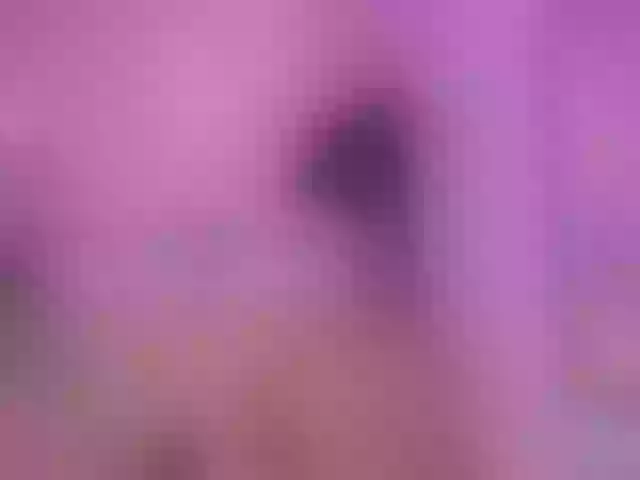 Live sex webcam photo for Eimyflorian #291886982