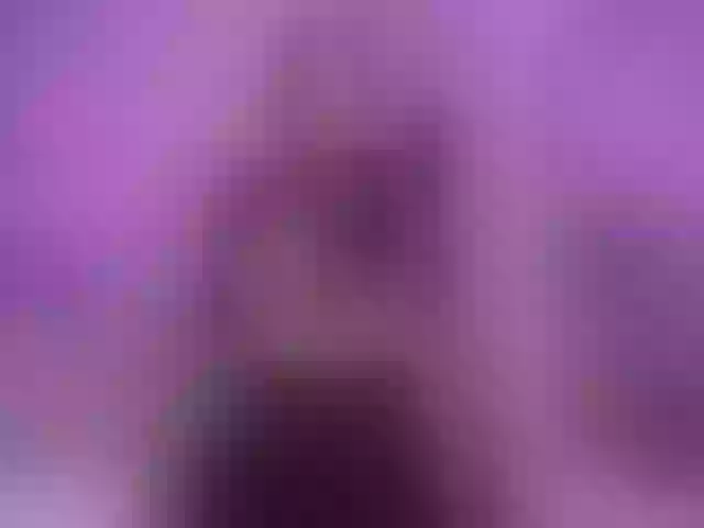 Live sex webcam photo for Eimyflorian #291947257