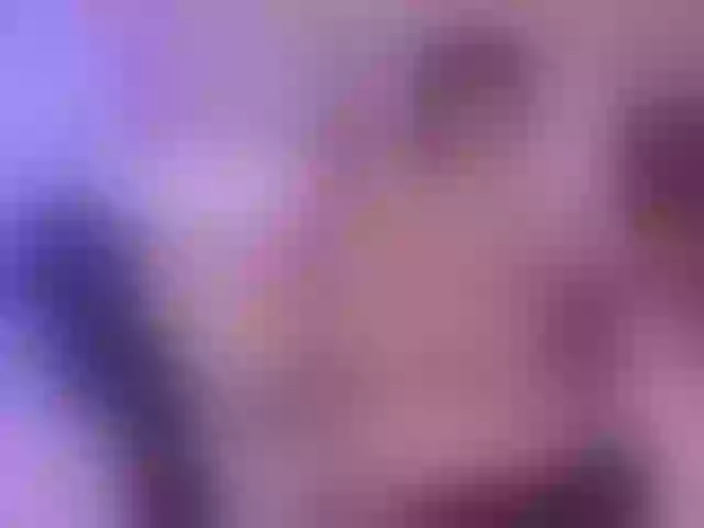 Live sex webcam photo for Eimyflorian #292048261