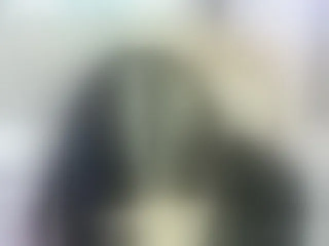 Live sex webcam photo for Eimyflorian #292075564