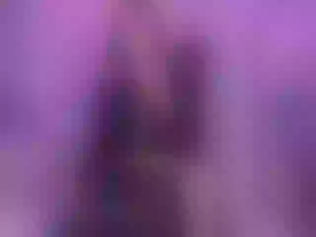 Live sex webcam photo for Eimyflorian #292108849