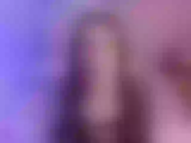 Live sex webcam photo for Eimyflorian #292175721