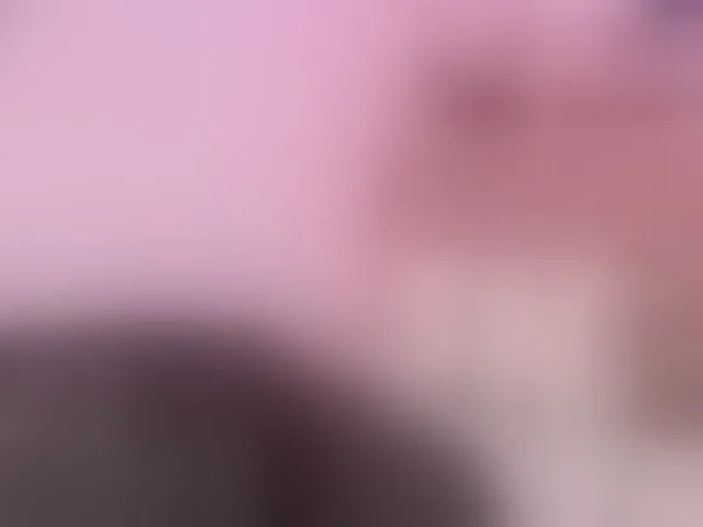 Live sex webcam photo for Eimyflorian #294142708