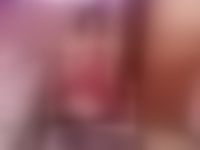 Live sex webcam photo for Eimyflorian #294228235