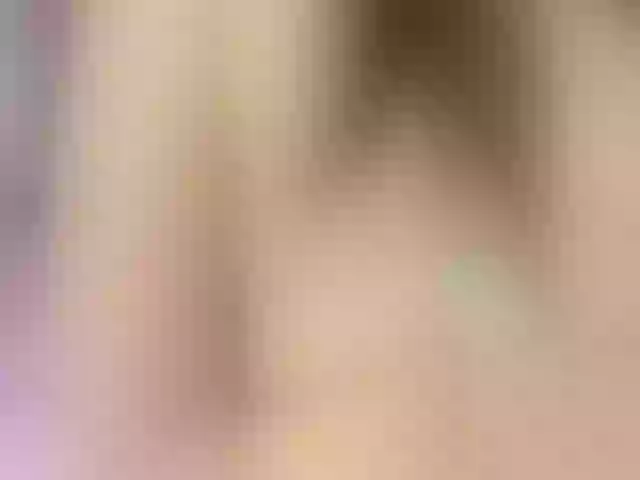 Live sex webcam photo for EinnyMure #288969235