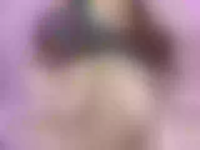 Live sex webcam photo for EinnyMure #289714996