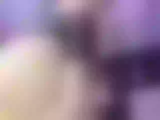 Live sex webcam photo for EinnyMure #290163723