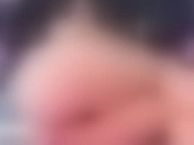 Live sex webcam photo for EinnyMure #290881795