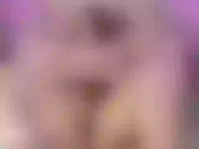 Live sex webcam photo for EinnyMure #291388594