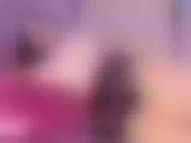 Live sex webcam photo for EinnyMure #291456436