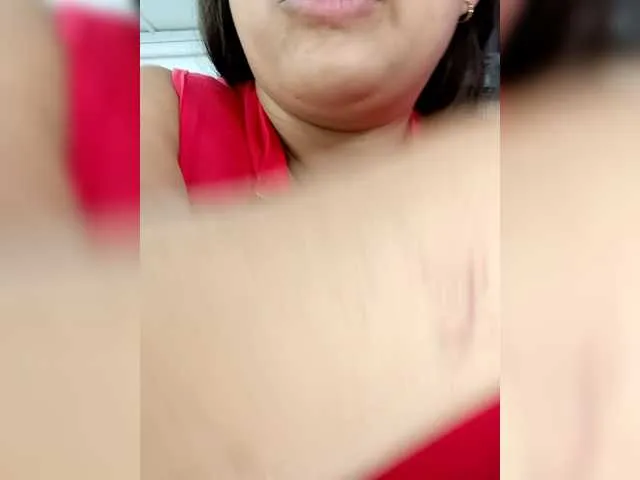 Live sex webcam photo for EinnyMure #291695730