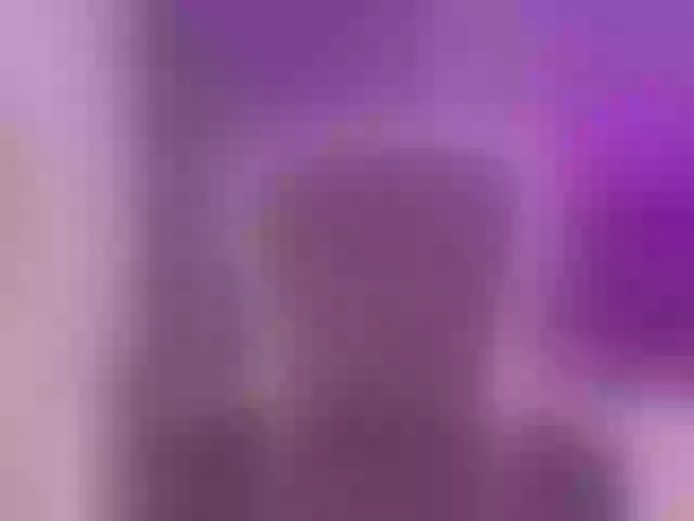 Live sex webcam photo for EinnyMure #292232279