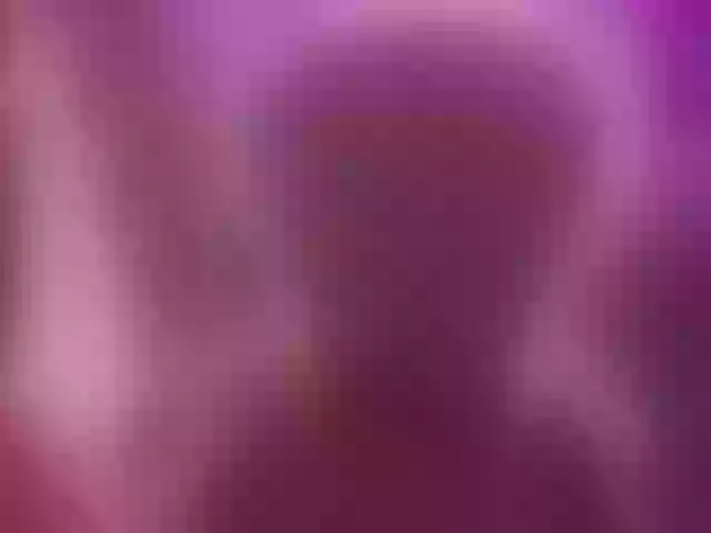 Live sex webcam photo for EinnyMure #292233976