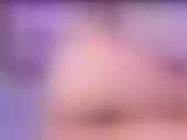 Live sex webcam photo for EinnyMure #292253061
