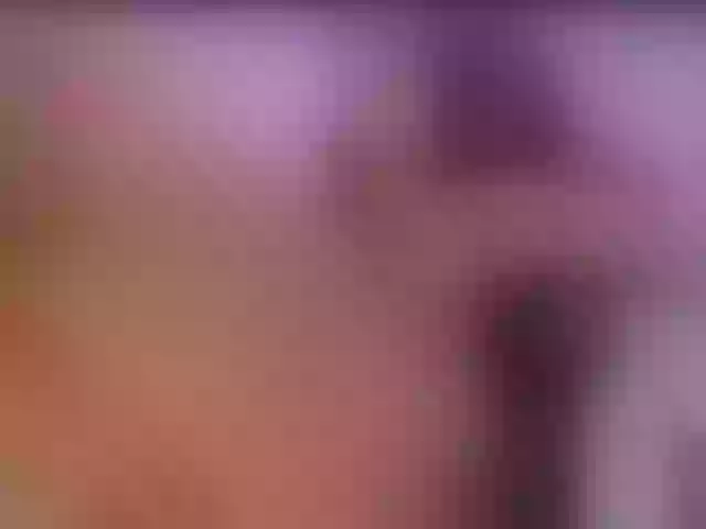 Live sex webcam photo for EinnyMure #292272520