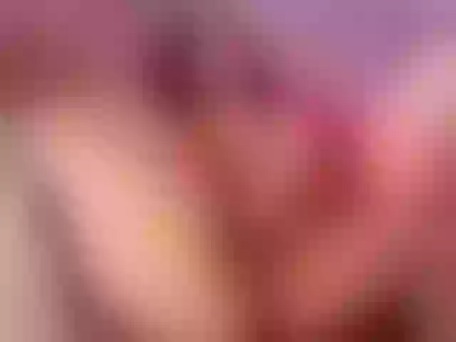 Live sex webcam photo for EinnyMure #292287134