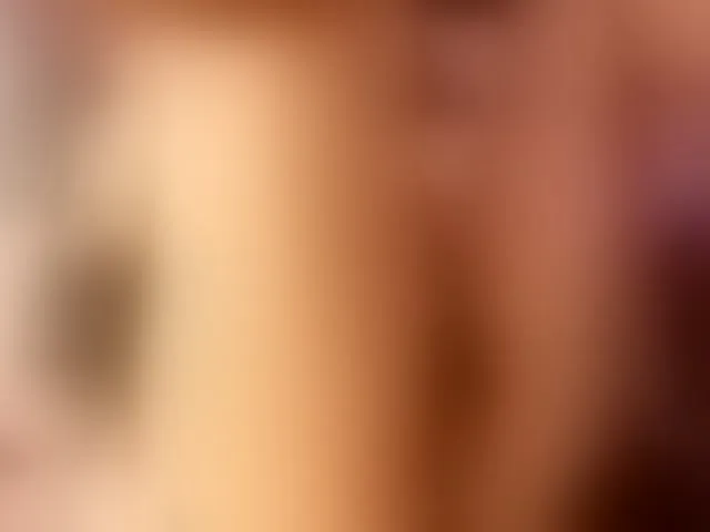 Live sex webcam photo for EinnyMure #292385936