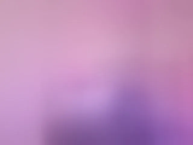 Live sex webcam photo for EinnyMure #292387107
