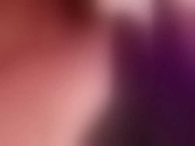 Live sex webcam photo for EinnyMure #292476608