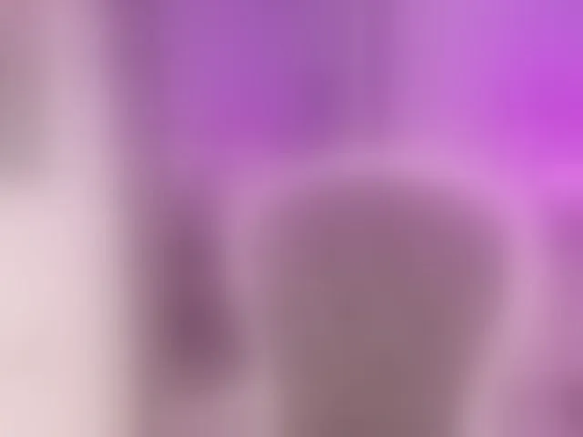 Live sex webcam photo for EinnyMure #292724053