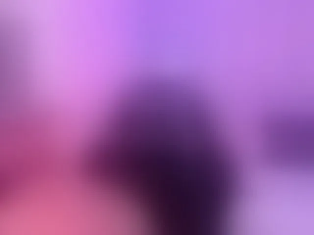 Live sex webcam photo for EinnyMure #293104318