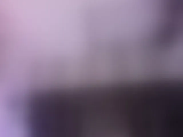 Live sex webcam photo for EinnyMure #293433914