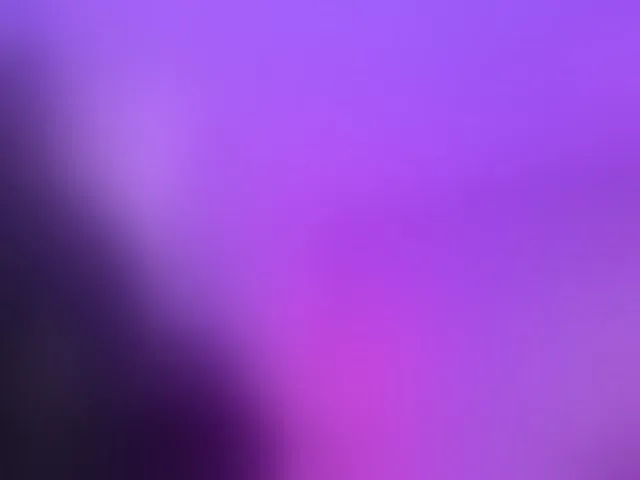 Live sex webcam photo for EinnyMure #293663352