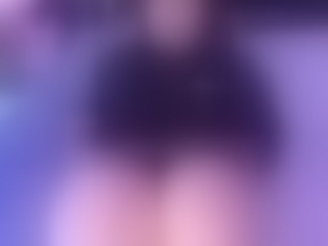 Live sex webcam photo for EinnyMure #293690511